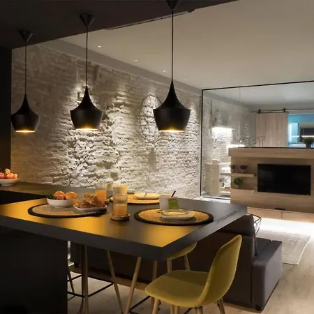 Homely Jinetes Loft Con Opcion A Parking Apartment *